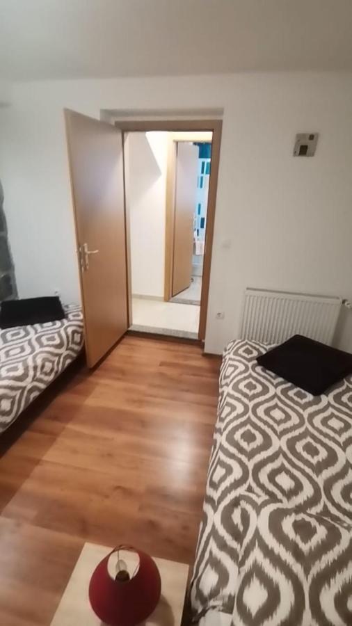 Trilj Apartman Jurika Kültér fotó