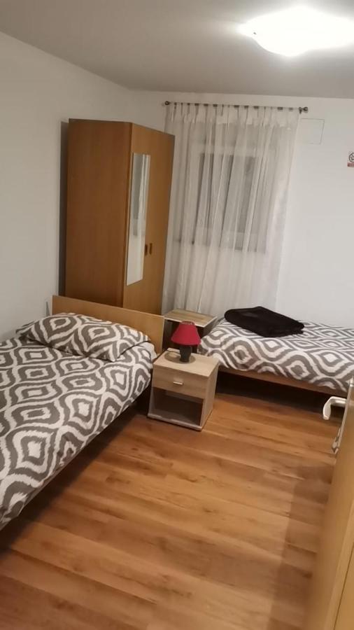 Trilj Apartman Jurika Kültér fotó