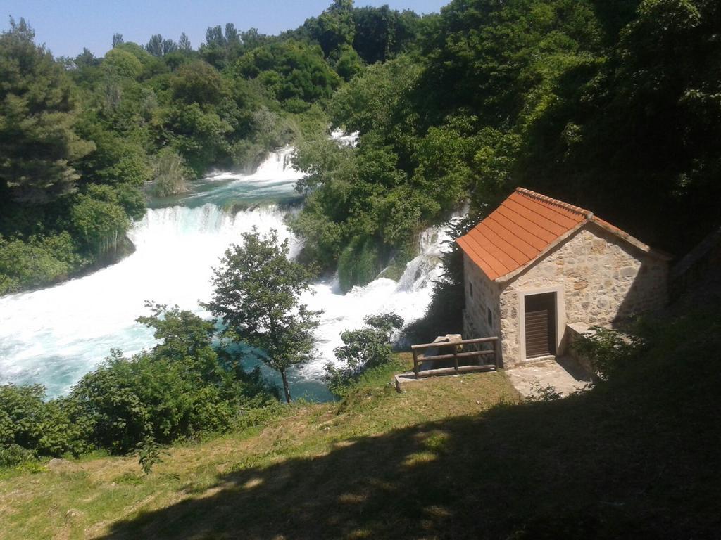 Trilj Apartman Jurika Kültér fotó